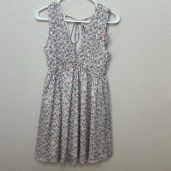 Dresses & Skirts - Wishlist appeal new with tags Floral women’s Dress size medium sun dress